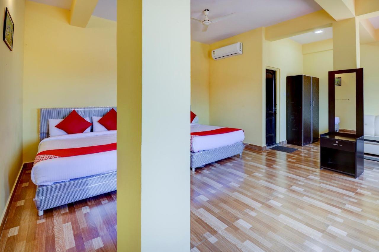 Gaurika Residency Boarding&Lodging Hotel Padubidri Bagian luar foto